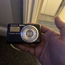 Sony Cyber-shot DSC-S980 12.1MP Black Digital Camera 