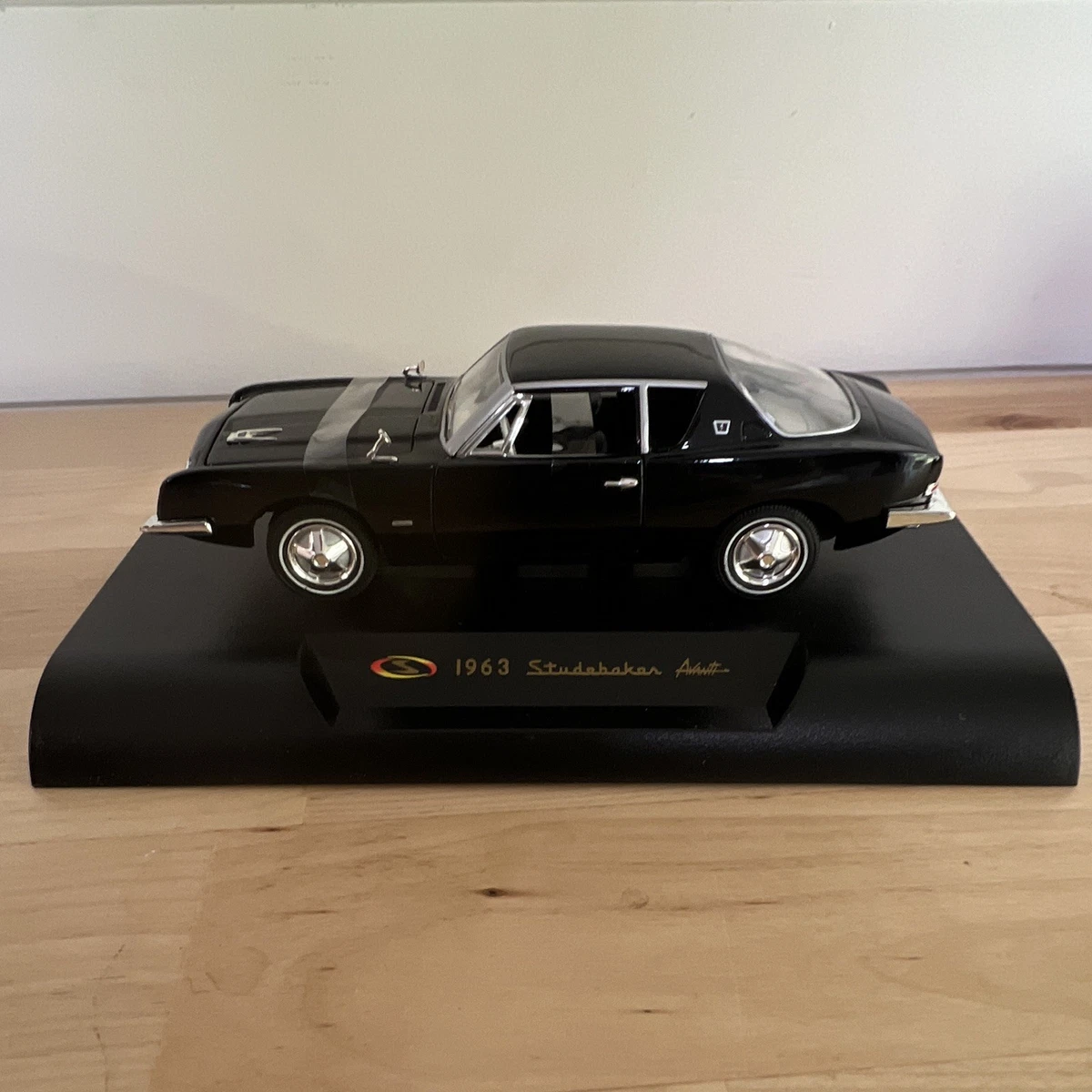 Signature Models Studebaker Diecast & Toy 1:18 for sale - eBay