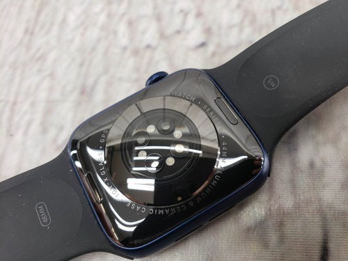 Apple Watch Series 6 Smart Watch, 44mm, GPS & Cellular, Black Bands - Zdjęcie 4 z 6