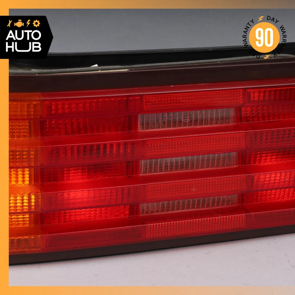 Lámpara de luz trasera izquierda del lado del conductor 90-95 Mercedes R129 SL320 300SL SL500 OEM Foto 4 de 4