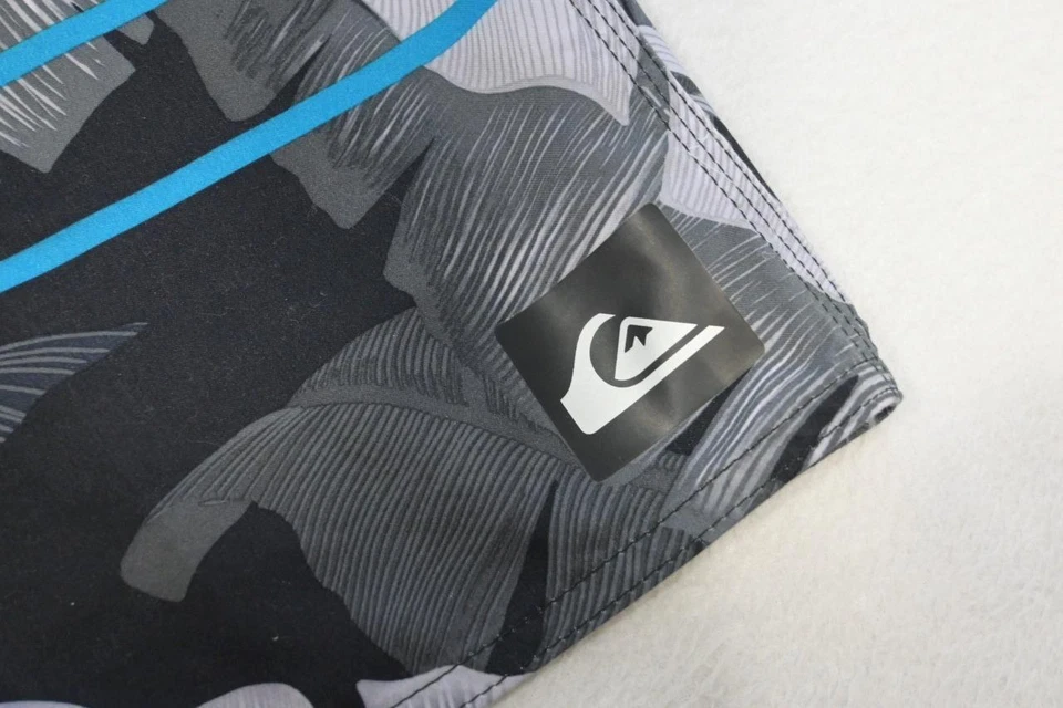 Pantalones Cortos de Carga Quiksilver Atléticos Surf Playa Ropa Azul Para Hombres Talla 38 Foto 3 de 4