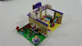 Lego Friends Heartlake Puppy Daycare - #41124 - Looks Complete
