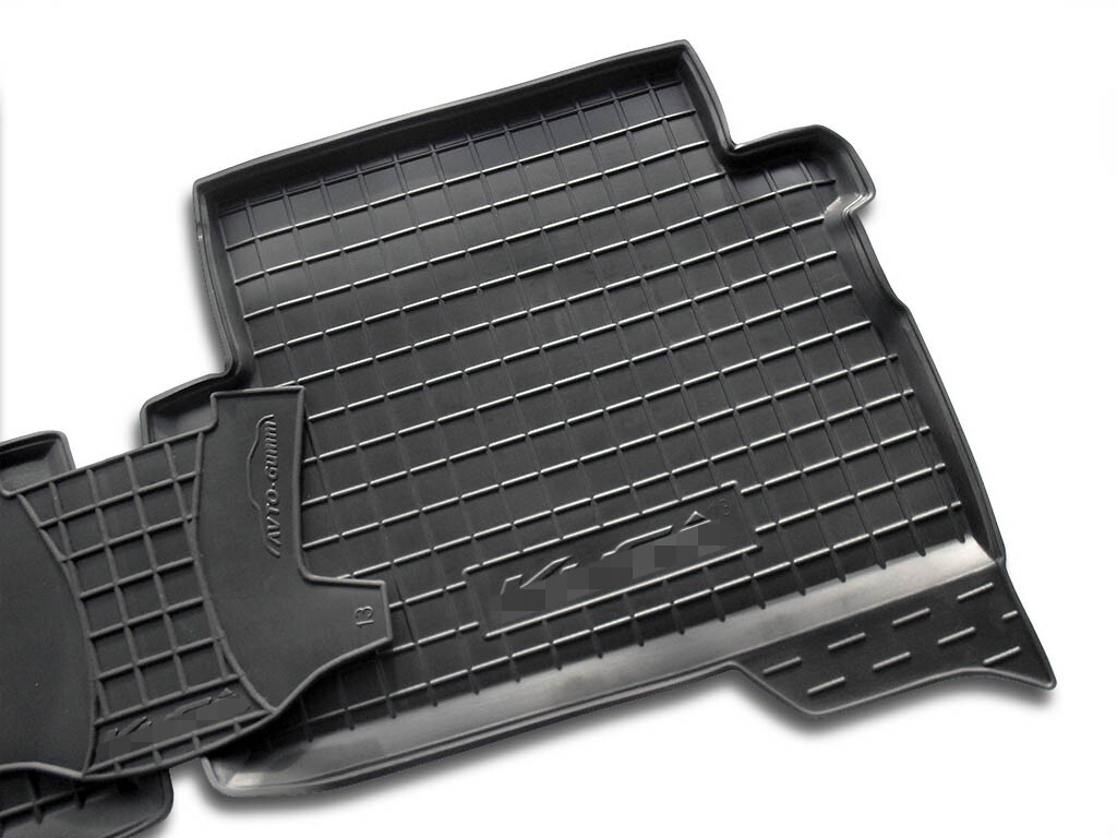 DB Bespoke - Non-Slip Rubber Mats - 4 pc Car Floor Mats with 2 clips
