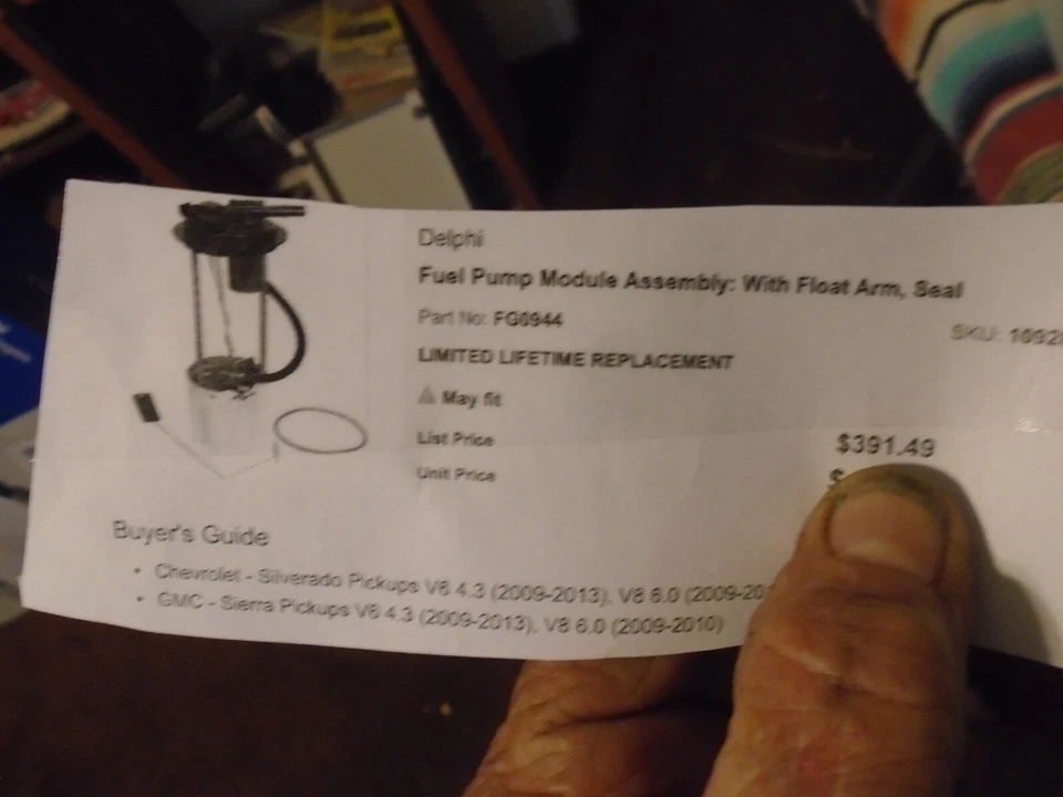 Bomba de combustible eléctrica de gasolina FG0944 Delphi para camioneta Chevy GMC Sierra 1500 Silverado Foto 4 de 4