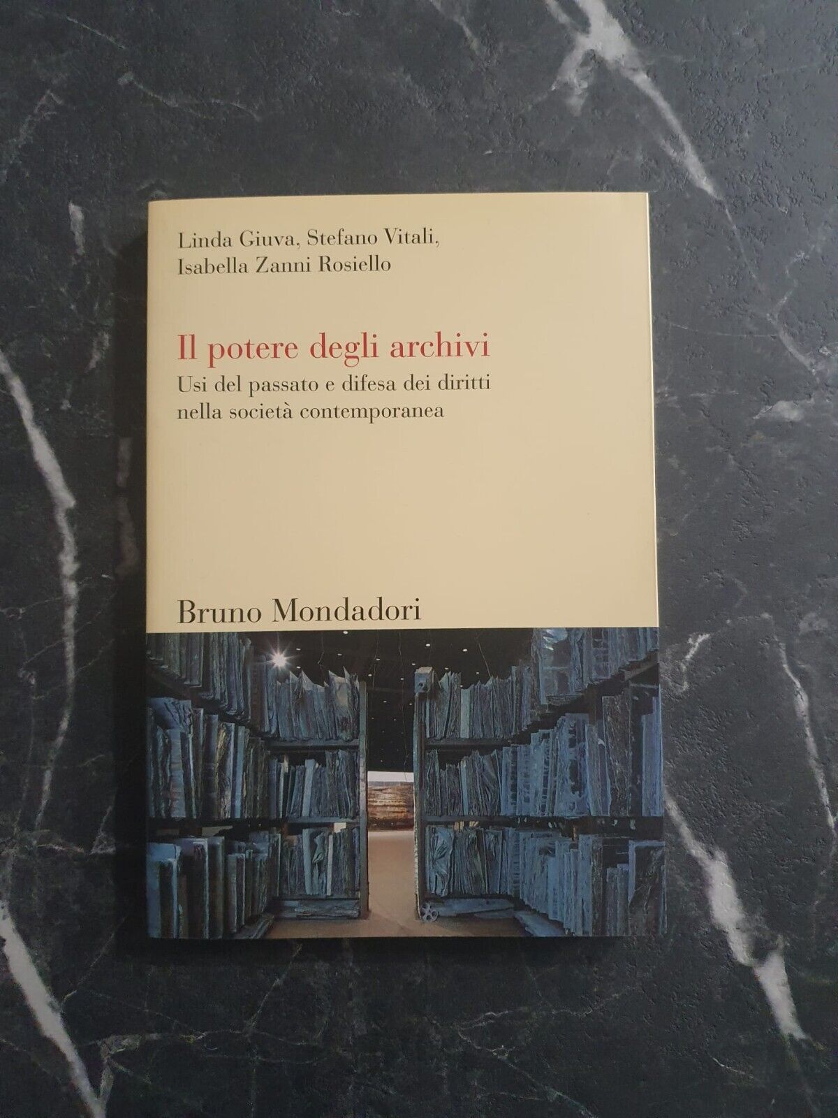 Foto 1 di 1