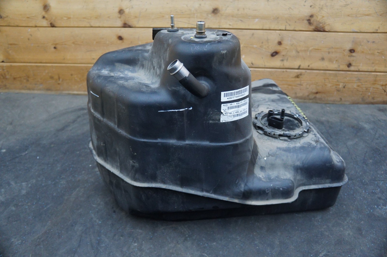 Right Passenger Side Fuel Tank 408201022A Lamborghini Gallardo LP560 Coupe 2012