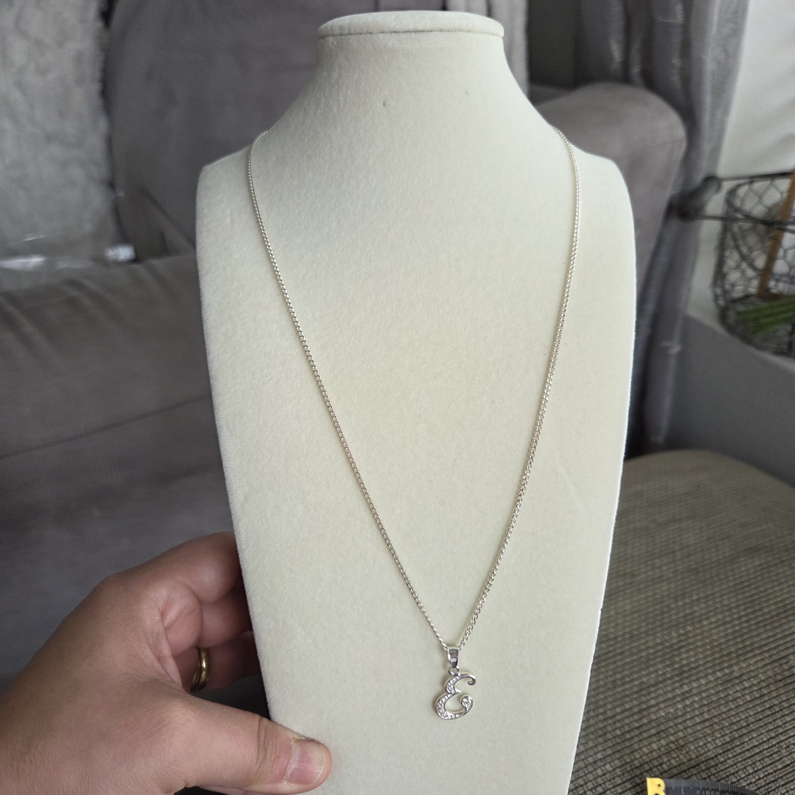 925 Sterling Silver Script Initial E Pendant Neck… - image 7