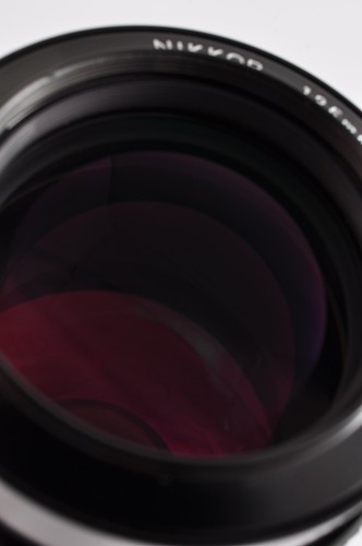 Nikon Nikkor 135mm f/2.8 Telephoto Lens [Near Mint] (424414) Japan / 1414B#8 - Picture 10 of 11