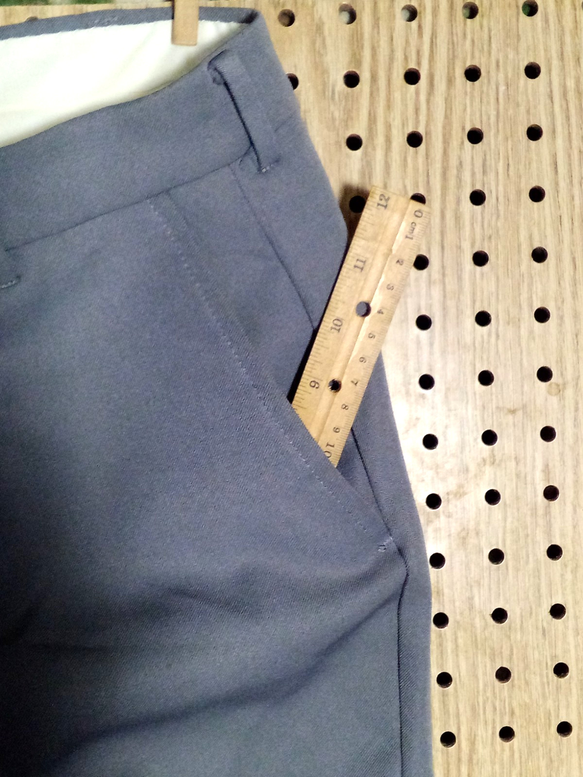 All Seasons Comfort Action Mens Grey Woven Dress Pants W30 L34 Super Stretch