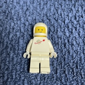 LEGO Classic Space 452/894 Mobile Ground Tracking Station 100% Complete