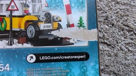 LEGO Creator Expert: Winter Village Station (10259) Retired set, never opened