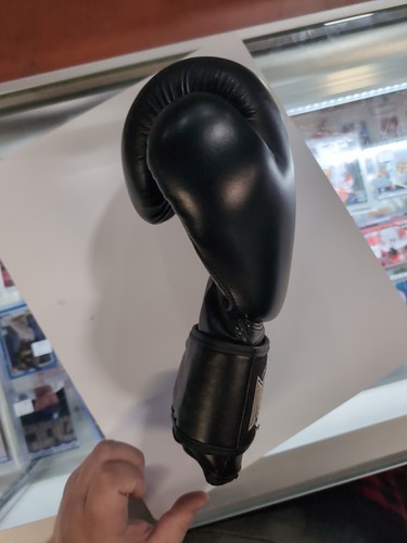 Prolast Professional Boxing Gloves - High Graded - New W/Out Tags - Picture 13 of 16