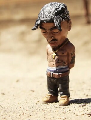 ⭐︎2PAC⭐︎THUG LIFE⭐︎フィギュア Tupac Shakur Mini Figure Collectible Room Decor Thug Life Juice | eBay