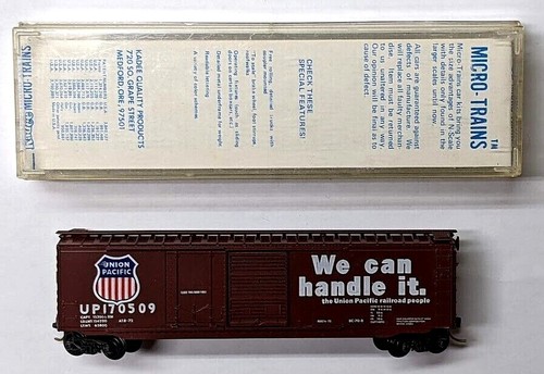 MTL Micro-Trains 33089 UP 170509 50 pies boxcar escudo azul oscuro | Zustand: New