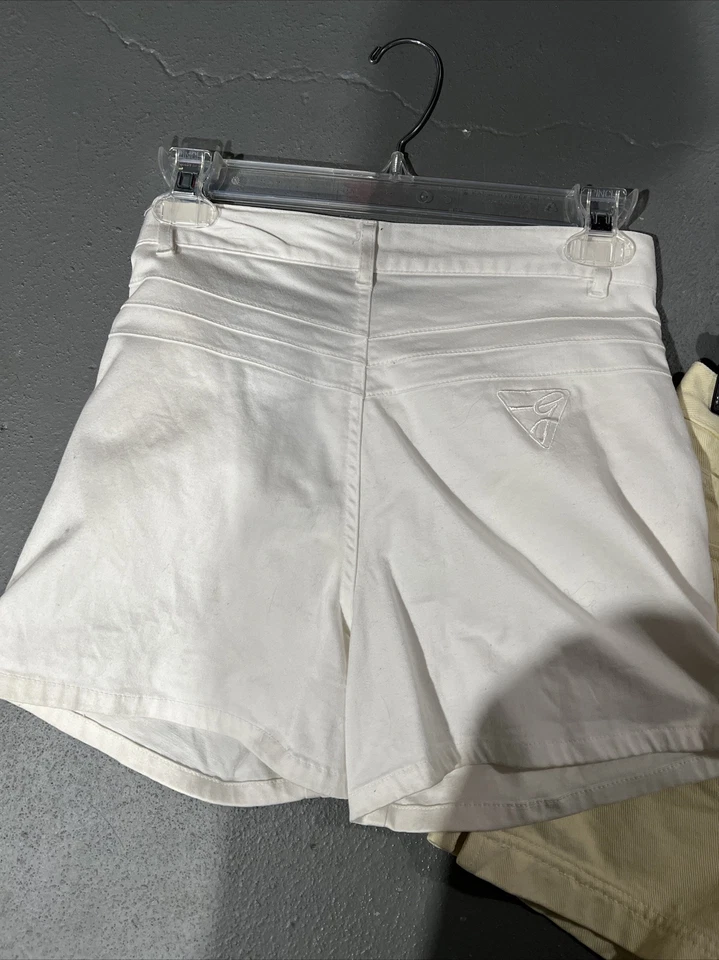 Pantalones cortos Guess Jeans para niñas 14 Foto 4 de 4