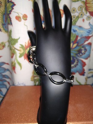 Beautiful and classy Black Ceramic Curb Bracelet in Stainless Steel (8.50-10in)