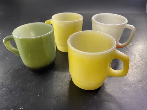 ANCHOR HOCKING FIRE KING Set Of 4 Vintage Coffee Mugs MCM