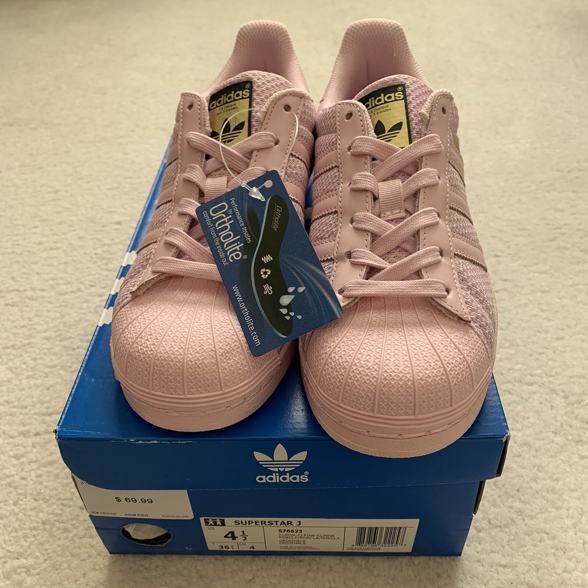adidas gazelle silver green womens Women's Adidas Superstar 'White Magic Mauve'
