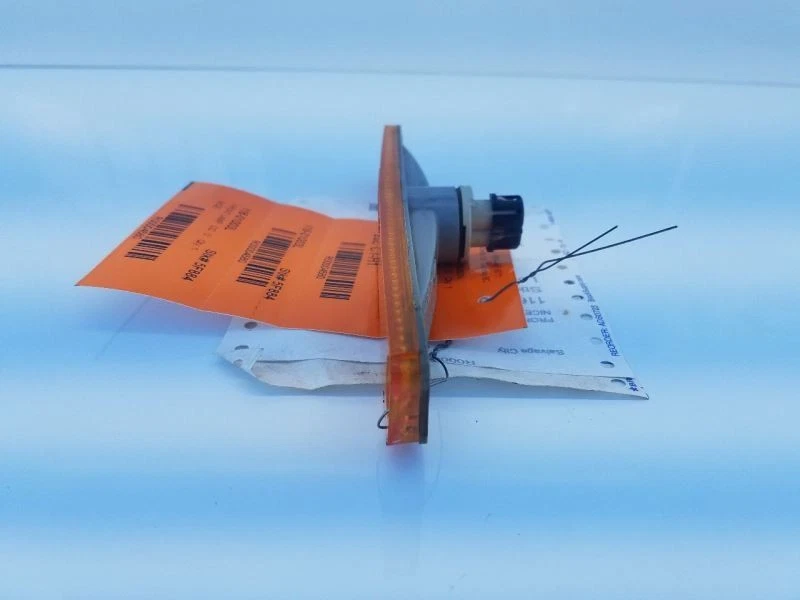 Marcador lateral de luz de esquina/estacionamiento para conductor compatible con 96-99 SATURN S SERIES 4580 Foto 2 de 4