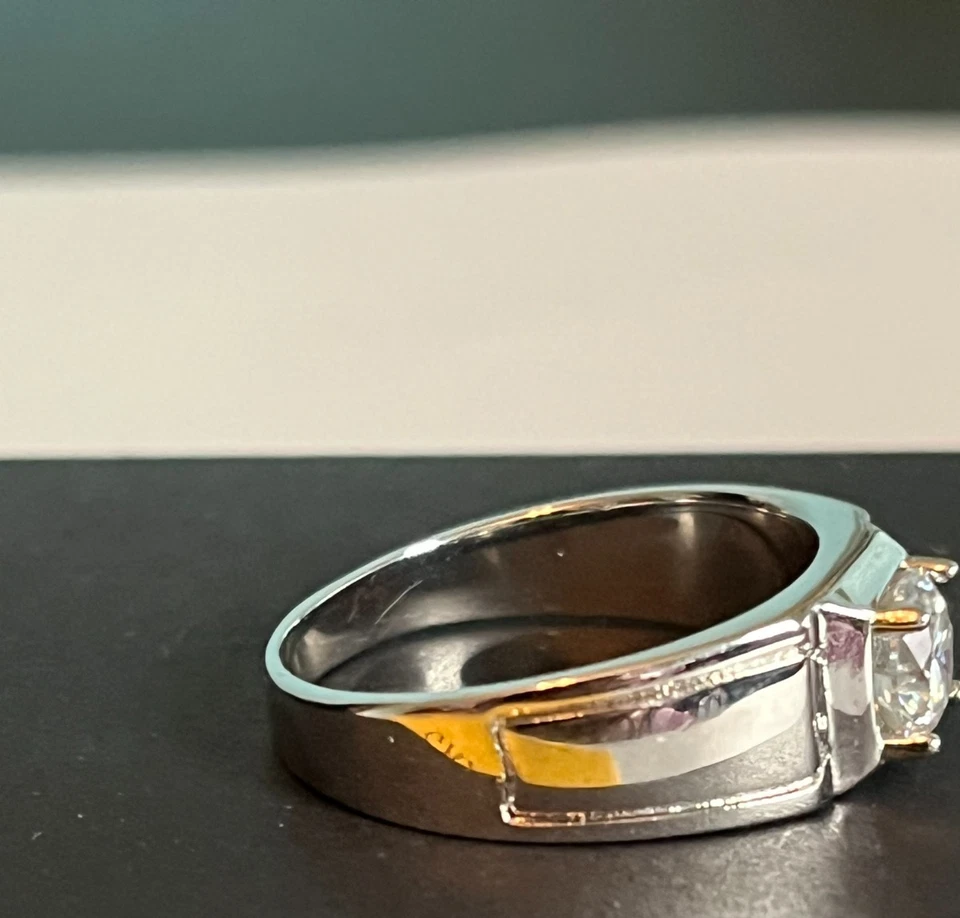 New Men's High Polish 14K White Gold Plated 7mm/1ct Moissanite Ring, Size 10 - Image 3 of 4