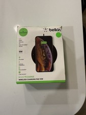 Belkin Boost  Charge Wireless Charging Pad 10W Qi Black with Cable  Adapter