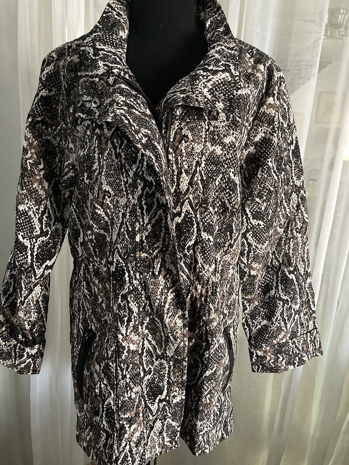 Soft Surroundings Python Snakeskin Print Viper Tr… - image 4