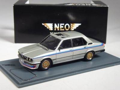 (KI-06-45) Neo Scale Models 43471 BMW M535i E12 silber in 1:43 in OVP, 2. Wahl