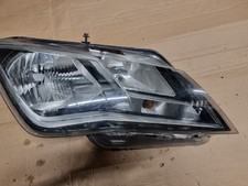 Seat Toledo right driver side headlight 90037324  044892 (S4192)