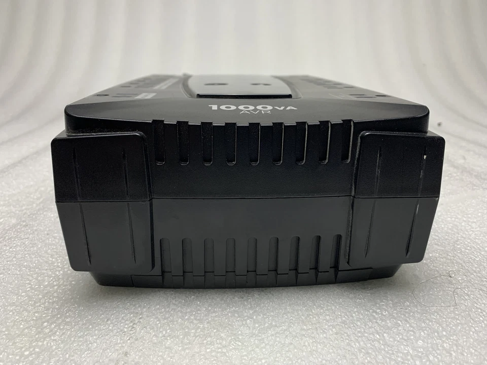 CyberPower LE1000DG-R 1000VA 12-Outlet LCD Display UPS NO BATTERY - Image 4 of 4