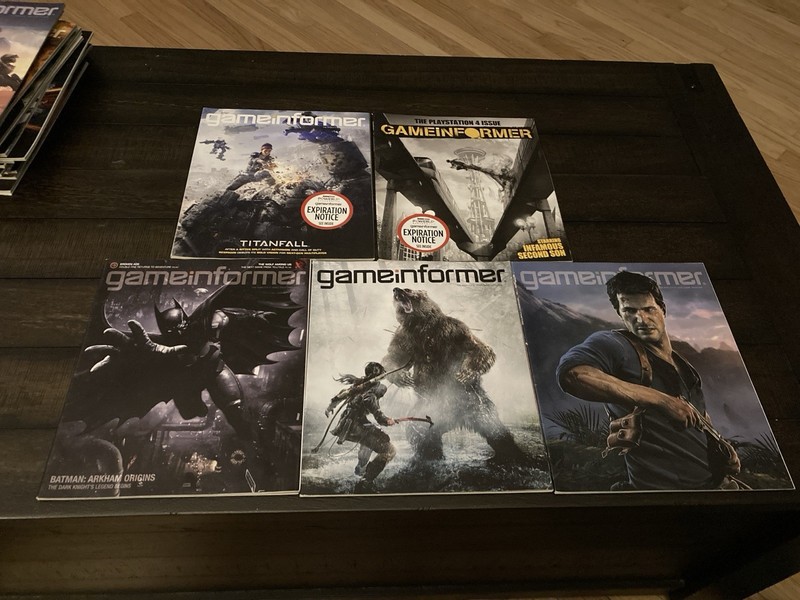 Lot Of 5 Game Informer Magazines Issues #241 263 243 242 262