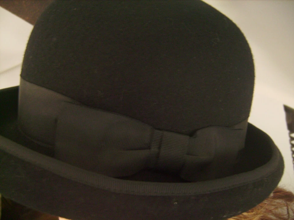 Beau chapeau melon noir en 100 % laine de fabrication française T 55 TBE - Photo 2/3