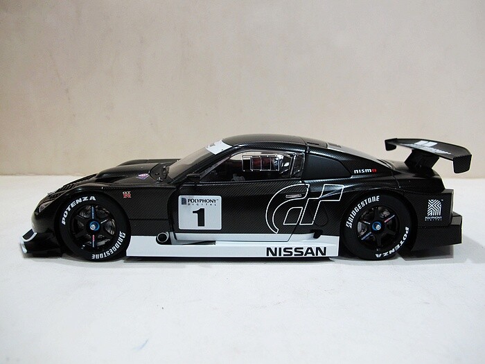 Autoart 1/18 NISSAN GT-R GT500 STEALTH alloy car model 81041 Autoart 1/18 NISSAN GT-R GT500 STEALTH alloy car model 81041