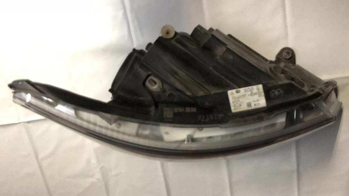 Headlight passenger side Mercedes Benz A4478201539. 1EX011.284-42 