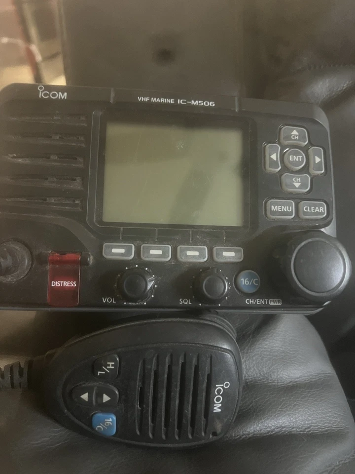 Transceptor VHF marino Icom IC-M506 con micrófono - USADO - Totalmente probado Foto 3 de 4