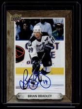 2024-25 Upper Deck Engrained Icons #BH-BB Brian Bradley Beehive Signatures