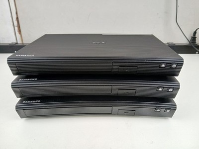 TESTED Lot of (2) Samsung BD-J5700 & (1) BD-J57C Blu-Ray DVD Player *NO REMOTES
