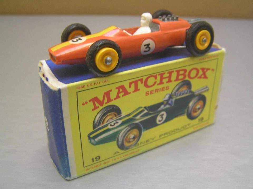Matchbox Regular Wheels #19 Lotus Racing Car rare orange made in England MIB - Image 3 of 4