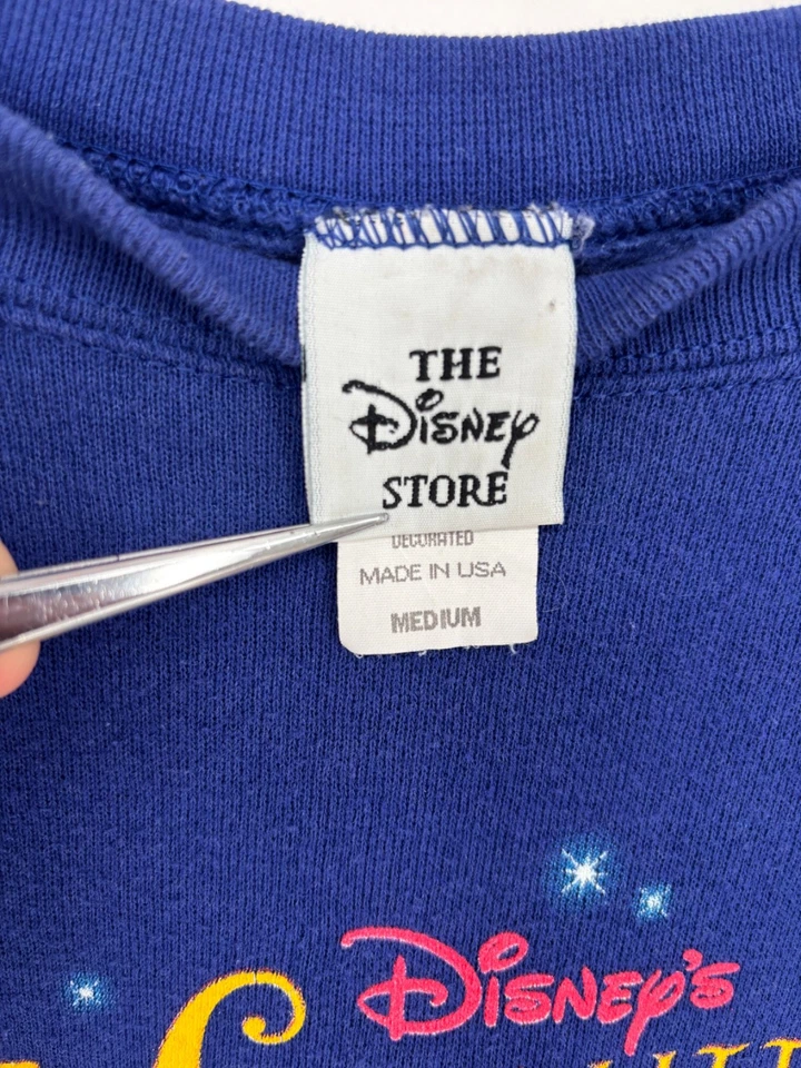 Sudadera polar vintage Disney Little Mermaid Crew, talla mediana, excelente estado Foto 3 de 4