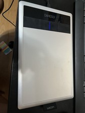 WACOM CTH470 Bamboo Capture Pen  Touch Photo Editing Tablet, No Battery