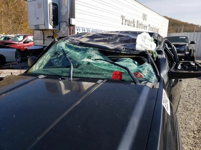 Alternador usado se adapta a: camioneta Chevrolet Silverado 1500 2010 145 amp ID 20989651 G Foto 2 de 4