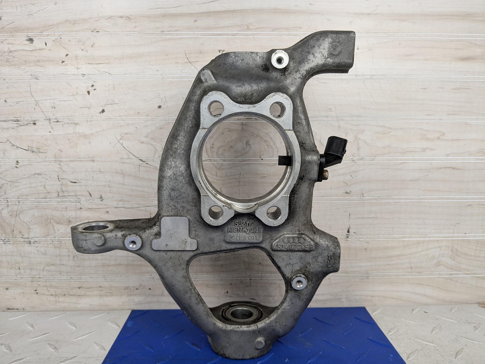 2017-2023 Audi R8 OEM Left Driver Front Steering Knuckle Spindle 4S0407254 13k