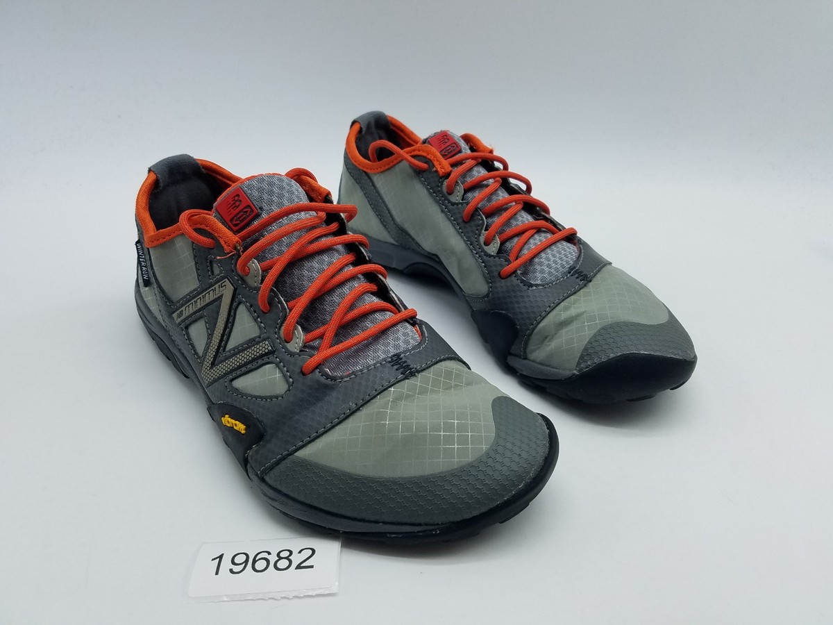 New Balance Minimus Winterrun Womens Size B (Medium) Running
