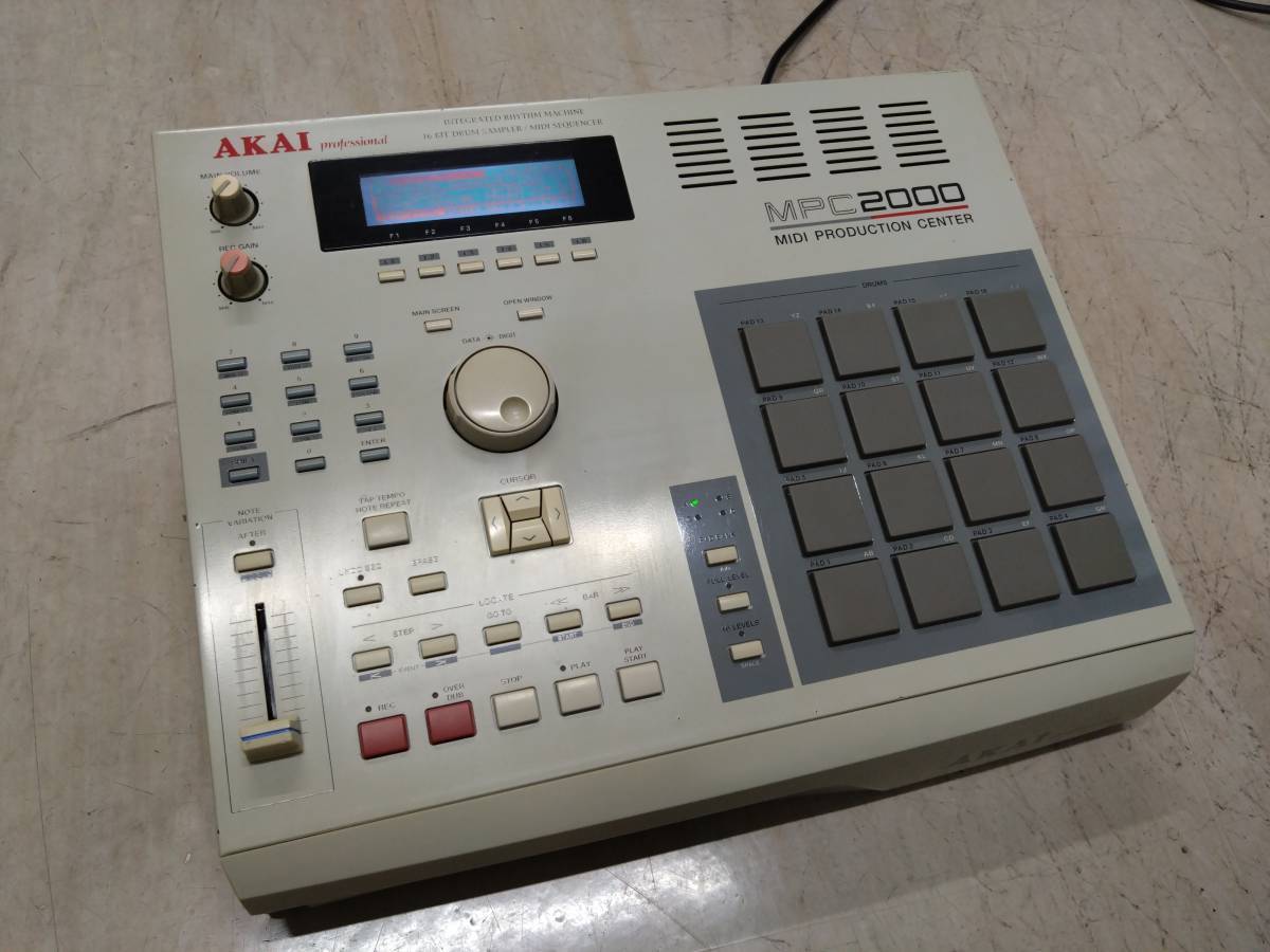 AKAI professional MPC2000 MIDI Production Center Drum Machine