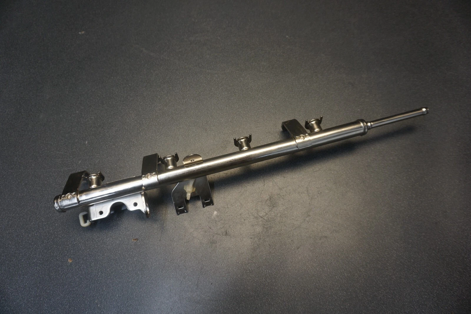 2006-2010 Yamaha OEM Fuel Delivery Pipe Rail 60E-12880-11-00 WaveRunner FX HO