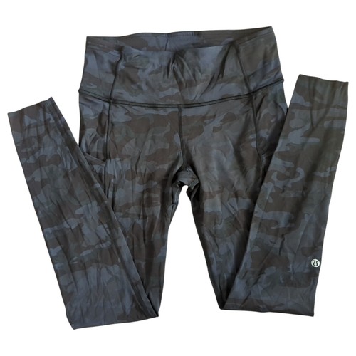 Lululemon Fast Free Tight II entspiegeltes Nulux 27" dunkles Tarnmuster Damengröße 6
