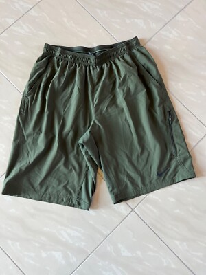 #2346 Nike Men's Dry-Fit dark green shorts size Large