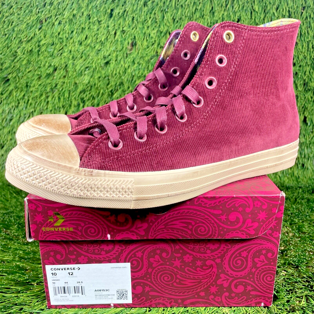 Size 10 Willy Wonka x Converse Chuck Taylor All Star High Never