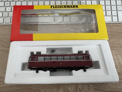 Fleischmann H0 4405 Schienenbus VT 95 9150 DB hat nur eine Testfahrt hinter sich