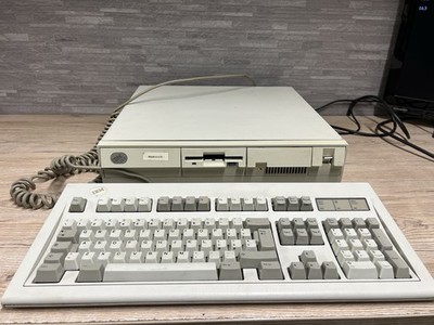 Vintage IBM PC System Unit + Original Tastatur UK Made Retro Computer AS IS