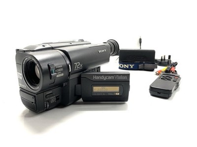 SONY CCD-TRV27E Video8 Tape Analogue Video Camera HANDYCAM Complete Working Set